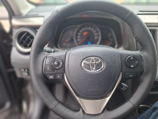 Toyota RAV4 2015
