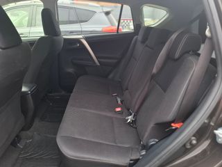Toyota RAV4 2015
