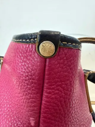 Bolso piel Tous fucsia y negro