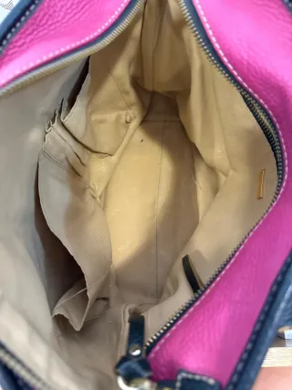 Bolso piel Tous fucsia y negro