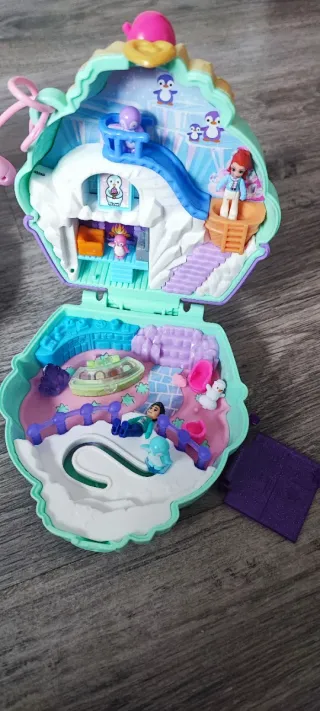 Juguete Polly Pocket Snow Sweet Penguin Compact
