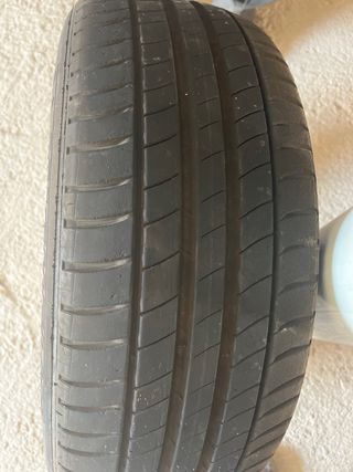 Neumatico Michelin 205/55 R16