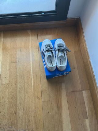 Adidas Samba Blancas y Negras