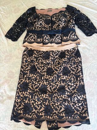 Vestido de madrina ARRAS negro y dorado