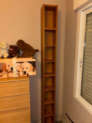 Estantería Billy IKEA para DVD/CD