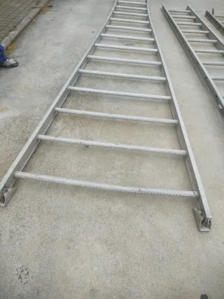Escalera extensible aluminio