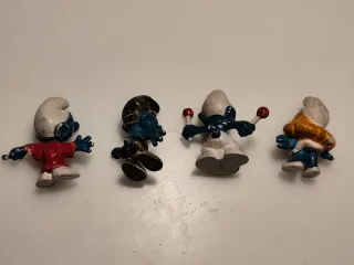 4 Pitufos Eura Spain