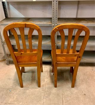 Sillas rústicas de madera maciza (2 unidades)