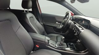 Mercedes-Benz Clase A 200 120 kW (163 CV)