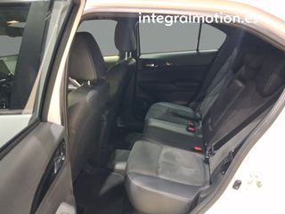 Mitsubishi Eclipse Cross PHEV Kaiteki 4WD