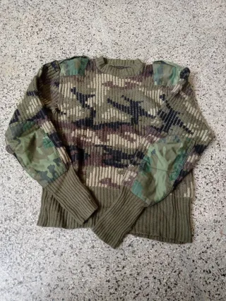Jersey camuflaje militar
