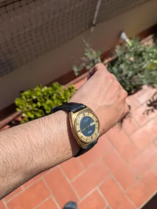 Reloj Longines Comet Automático Dorado
