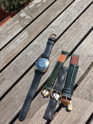 Reloj Longines Comet Automático Dorado