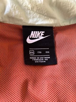 Chaqueta Cortavientos Nike Mujer