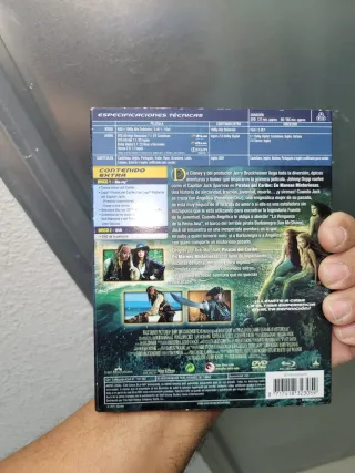 Piratas del Caribe: En Mareas Misteriosas Blu-ray