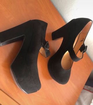 Zapatos de tacón negros Mary Jane talla 38