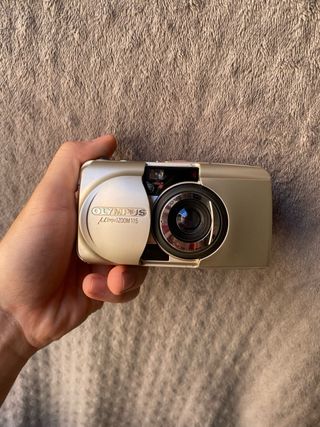Olympus Mju Zoom 115 Cámara Analógica