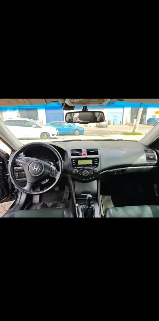 Honda Accord 2.2 icdti único propietario
