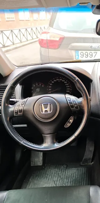 Honda Accord 2.2 icdti único propietario
