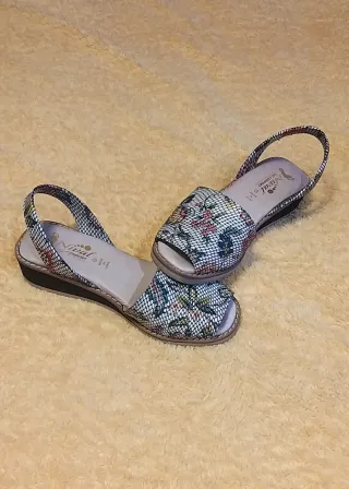 Sandalias Nival Cuña Multicolor Talla 38