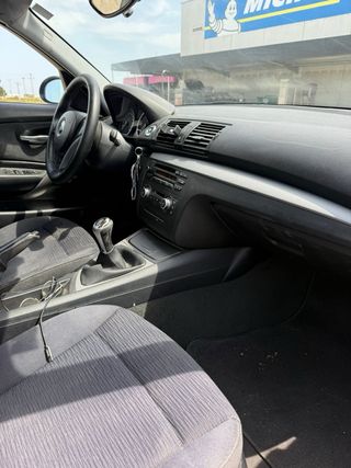 BMW serie 1 118d 2008