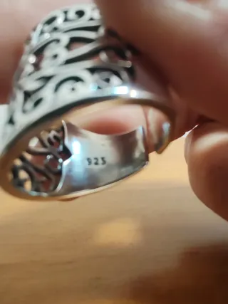 Sortija plata filigrana diseño floral