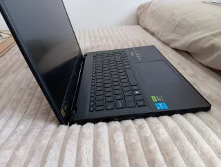 Portátil Acer Nitro V 15 ANV15-51