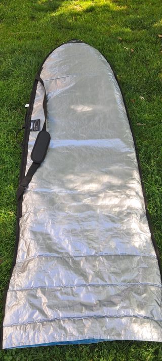 Tabla de surf SACRE con leash y pads