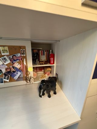 Habitación infantil estudio litera y escritorio