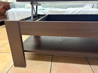 Mesa de centro elevable de madera