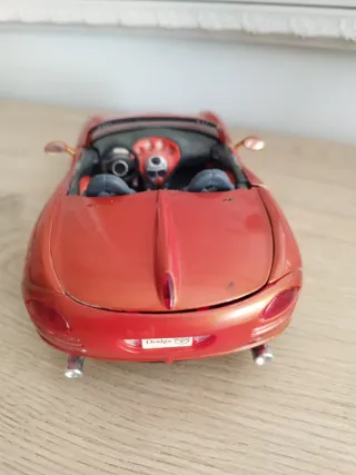 Dodge 1:18