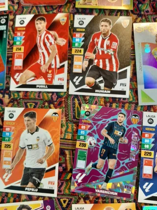 Lote cromos Adrenalyn LaLiga Madrid Bilbao