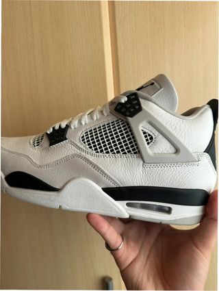 Air Jordan 4 Retro Military Black Talla 43