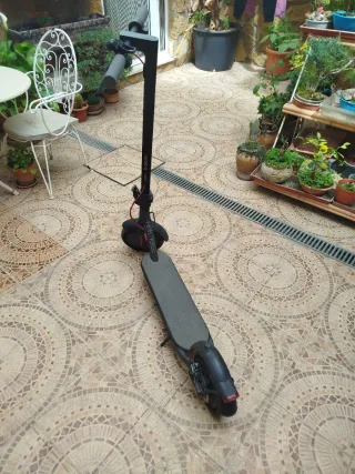 Patinete Eléctrico Xiaomi M365