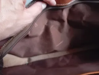 Maletín de cuero marrón