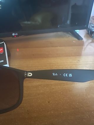 Occhiali Ray-Ban Neri Lenti Marroni Unisex