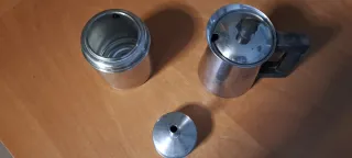 Caffettiera 6 tazze + Lattiera HAG