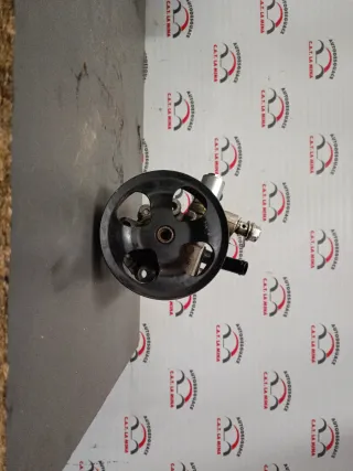 Bomba Dirección Toyota Land Cruiser Prado J15