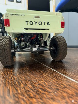 Crawler RC 1/10 TOYOTA