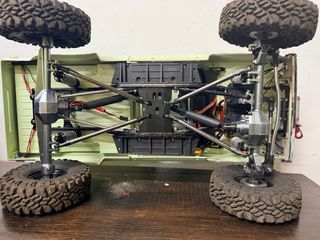Crawler RC 1/10 TOYOTA