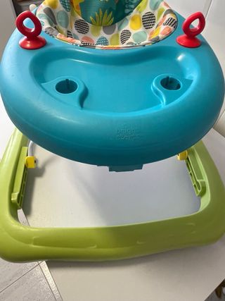 Andador bebé Bright Starts