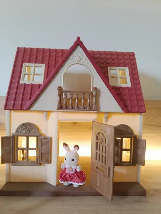 Casa Sylvanian Families con figuras