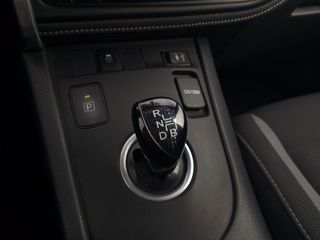Toyota Auris 140H Hybrid Touring Sports Business 100 kW (136 CV)