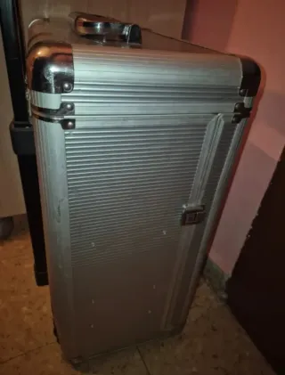 Maleta de Maquillaje Plata