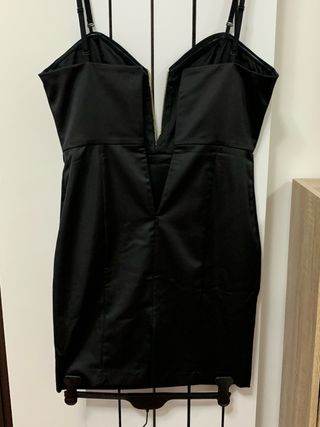 Vestito corto nero con zip