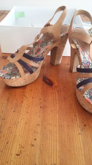 Sandalias Pepe Jeans Beige y Azul Talla 38