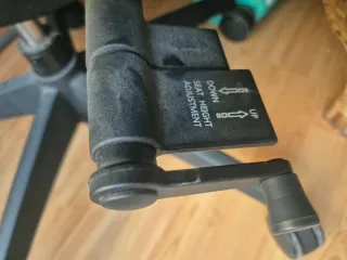 Silla de oficina ergonómica negra