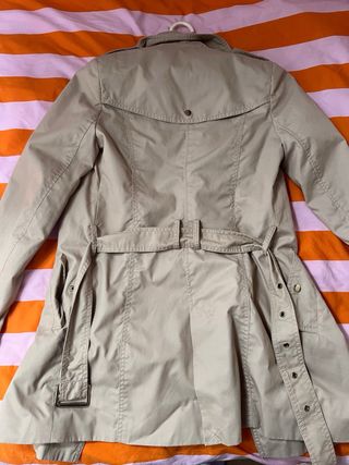 Gabardina Stradivarius Beige Talla XS