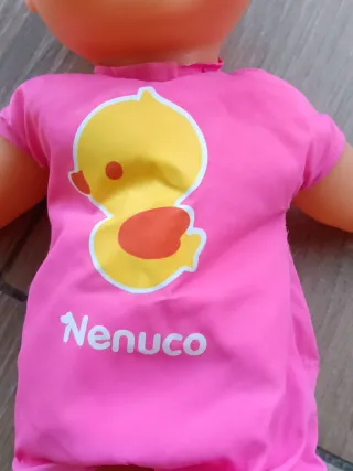 Muñeca Nenuco Mi Primer Baño con patito