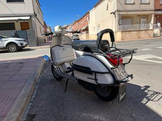 Vespa 200 Ds